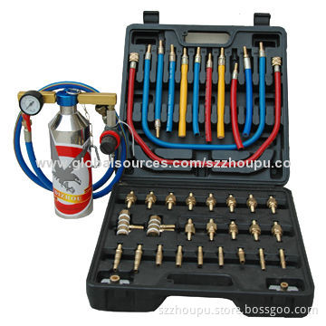Engine Fuel System Cleaner of Slung Bottle for Free Dismounting